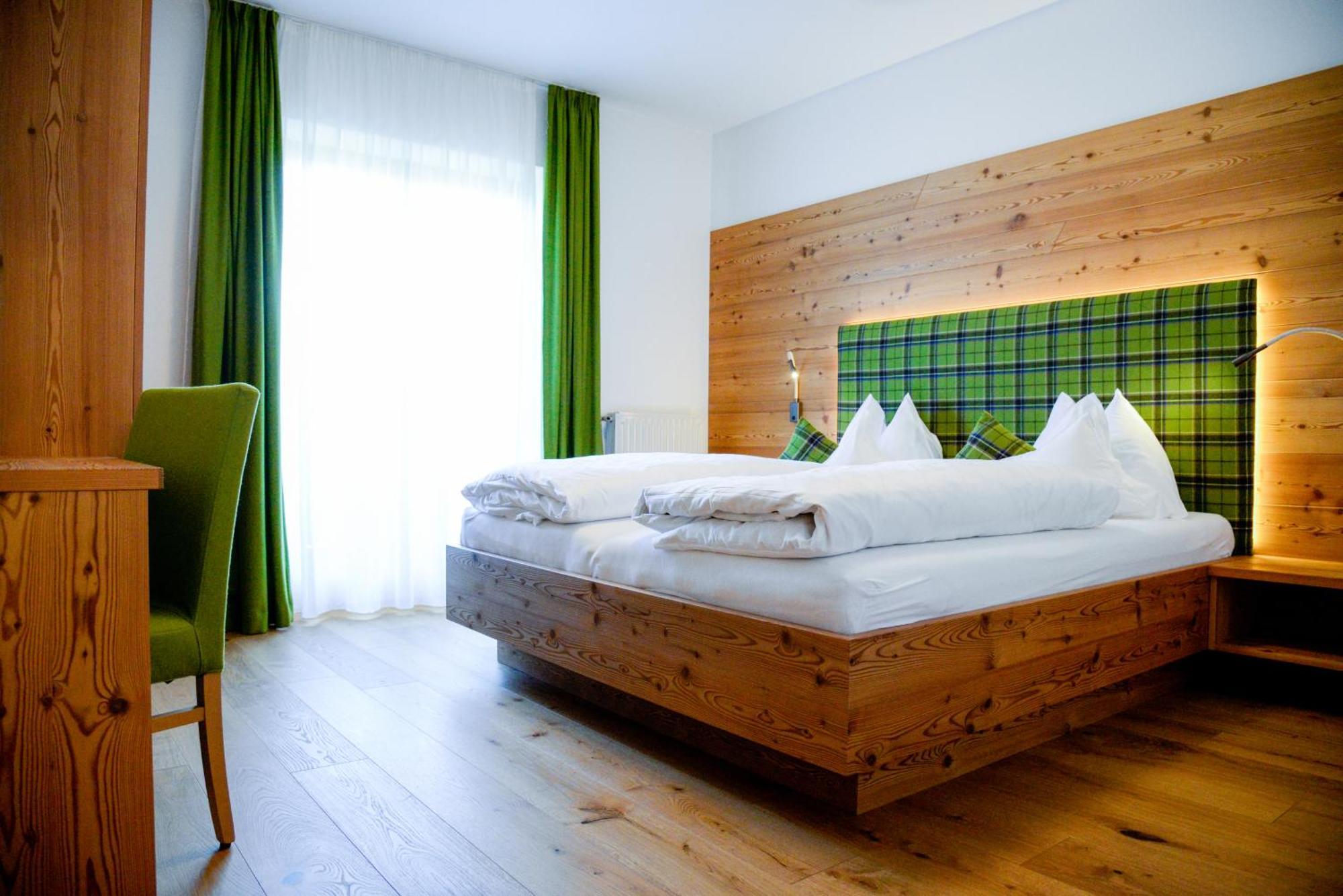 Appartements Kirchtalhof Лана Екстер'єр фото